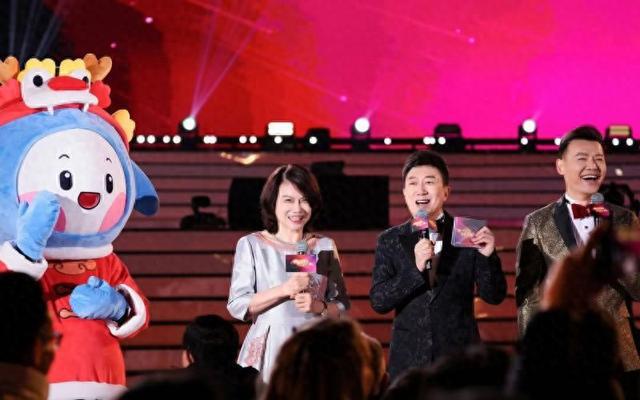 家电业2023年报预答卷：白电预喜、黑电烦忧、清洁电器分化(图1)