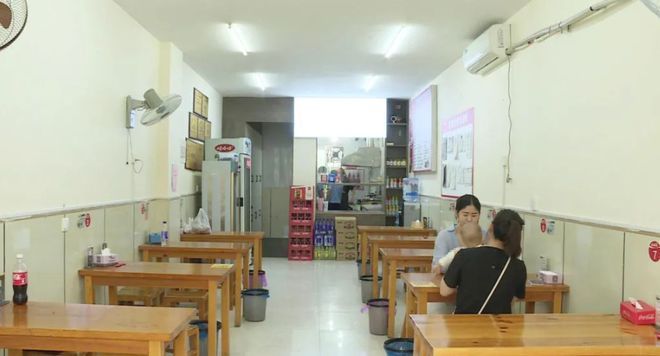 一家4口一夜之间死亡3人调查期间警察差点中招都因电风扇?(图20)