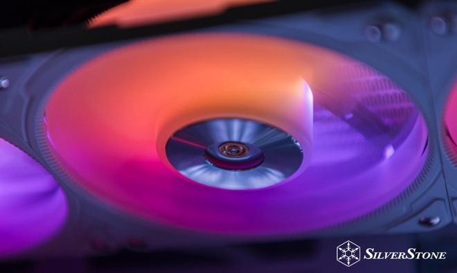 PG电子网站银昕发布星辉Y360AIO：专属星辉美学专利Q120汉堡扇黑白双色498元起(图3)