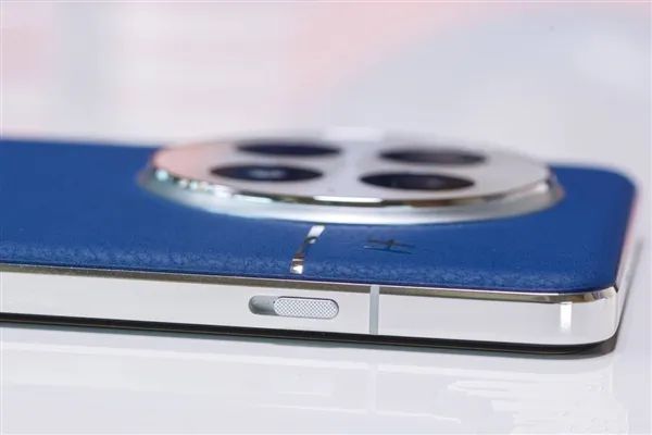 小红书官宣电商出海计划已覆盖美国市场；追觅科技进军大家电赛道；特朗普：四组买家正