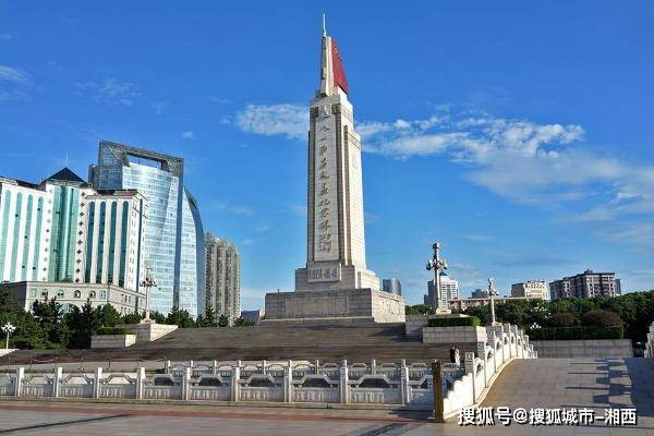 江西当地旅行团五天四晚行程两个人去江西最佳参团游玩线路推荐(图5)