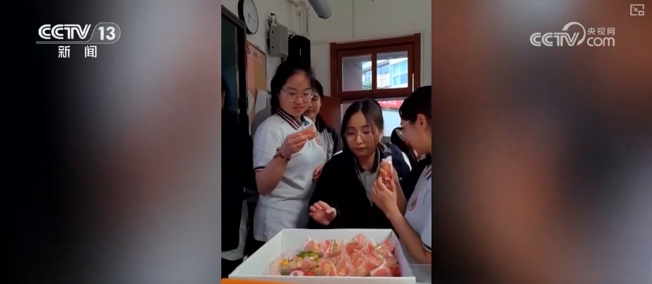 PG电子平台智慧化手段为高考保驾护航暖心关爱为考生提供细致服务(图10)