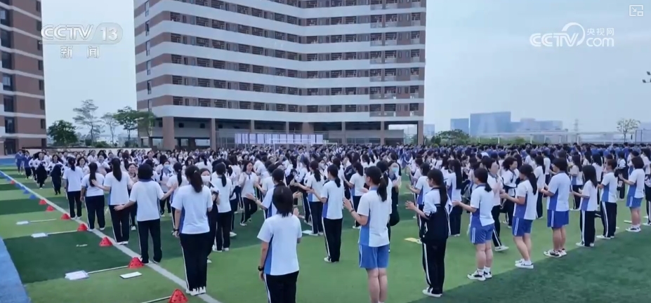PG电子平台智慧化手段为高考保驾护航暖心关爱为考生提供细致服务(图12)