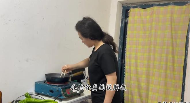 “风扇坏了”风靡网络全国女人争相模仿女主实际情况挺可怜的(图7)