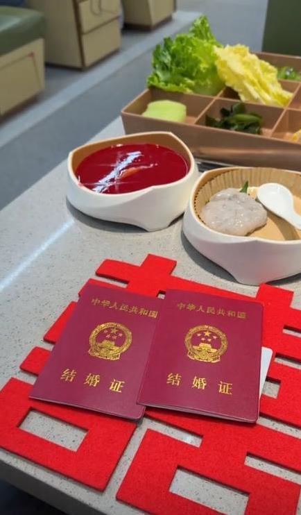 “风扇坏了”风靡网络全国女人争相模仿女主实际情况挺可怜的(图15)