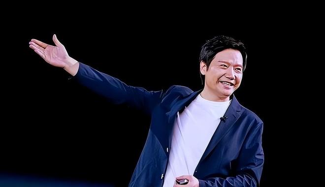 PG电子网站美的385亿领跑、海尔187亿稳进、格力掉队？三巨头分化背后是什么？(图7)