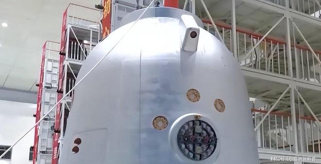 技不如人？为何神舟返回舱回来满身焦黑美国返回舱却白白净净(图5)