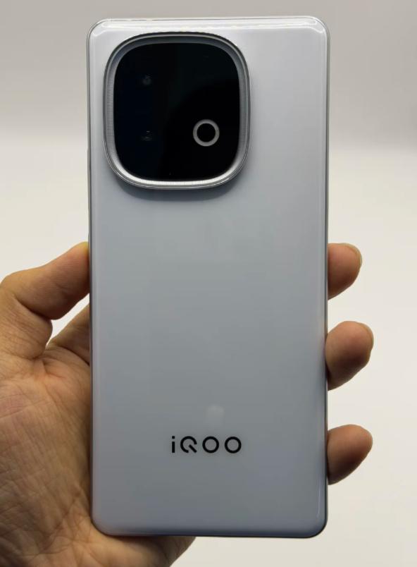 电池最耐用的手机排行榜这4款机型两天起步最长能撑到三天(图5)